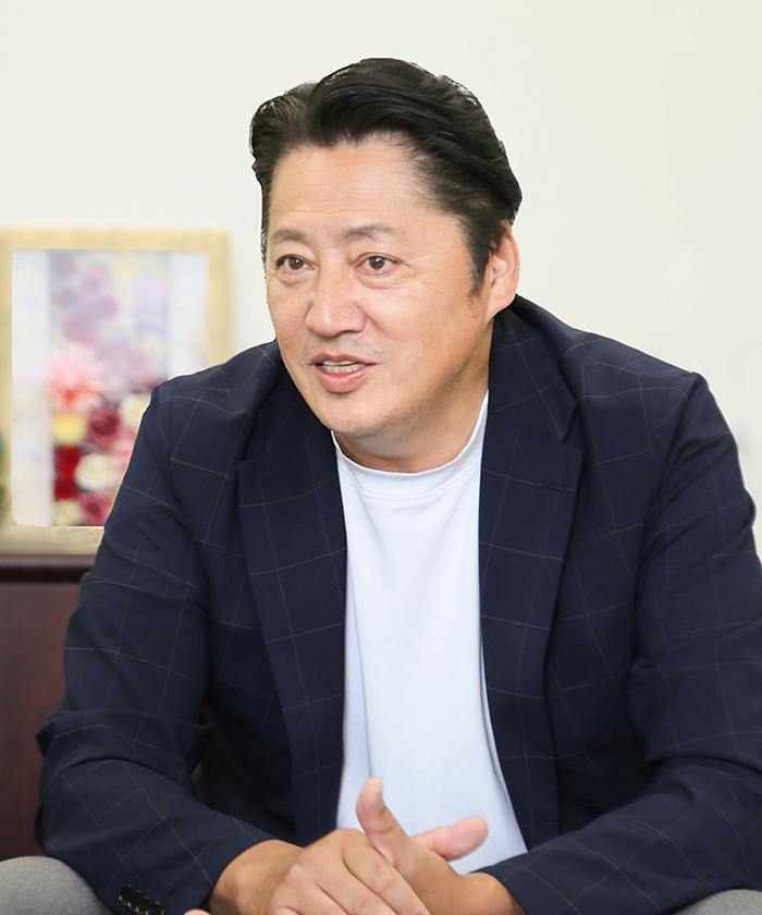 代表取締役 社長執行役員 伊藤 健治